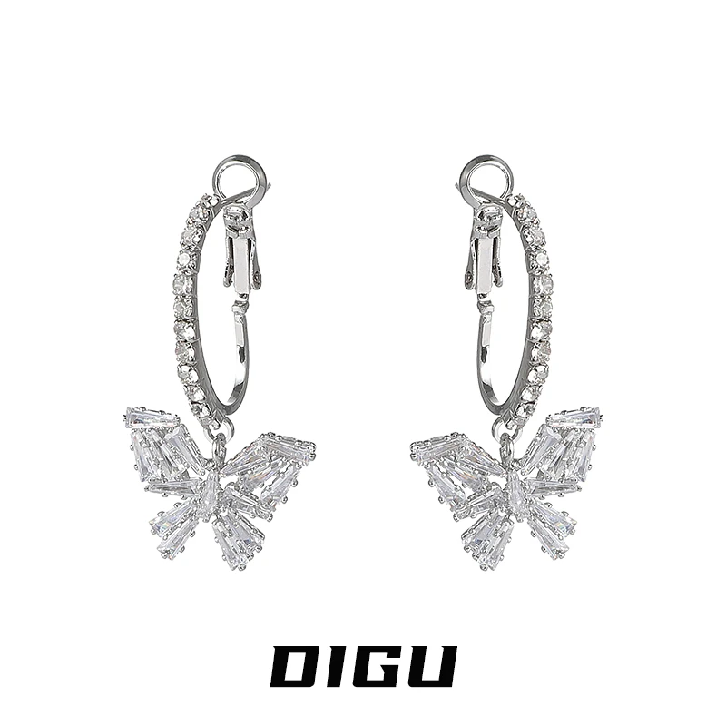 嘀咕家 铜合金合成锆石耳饰 超闪满钻蝴蝶耳圈轻奢镶钻耳环耳饰