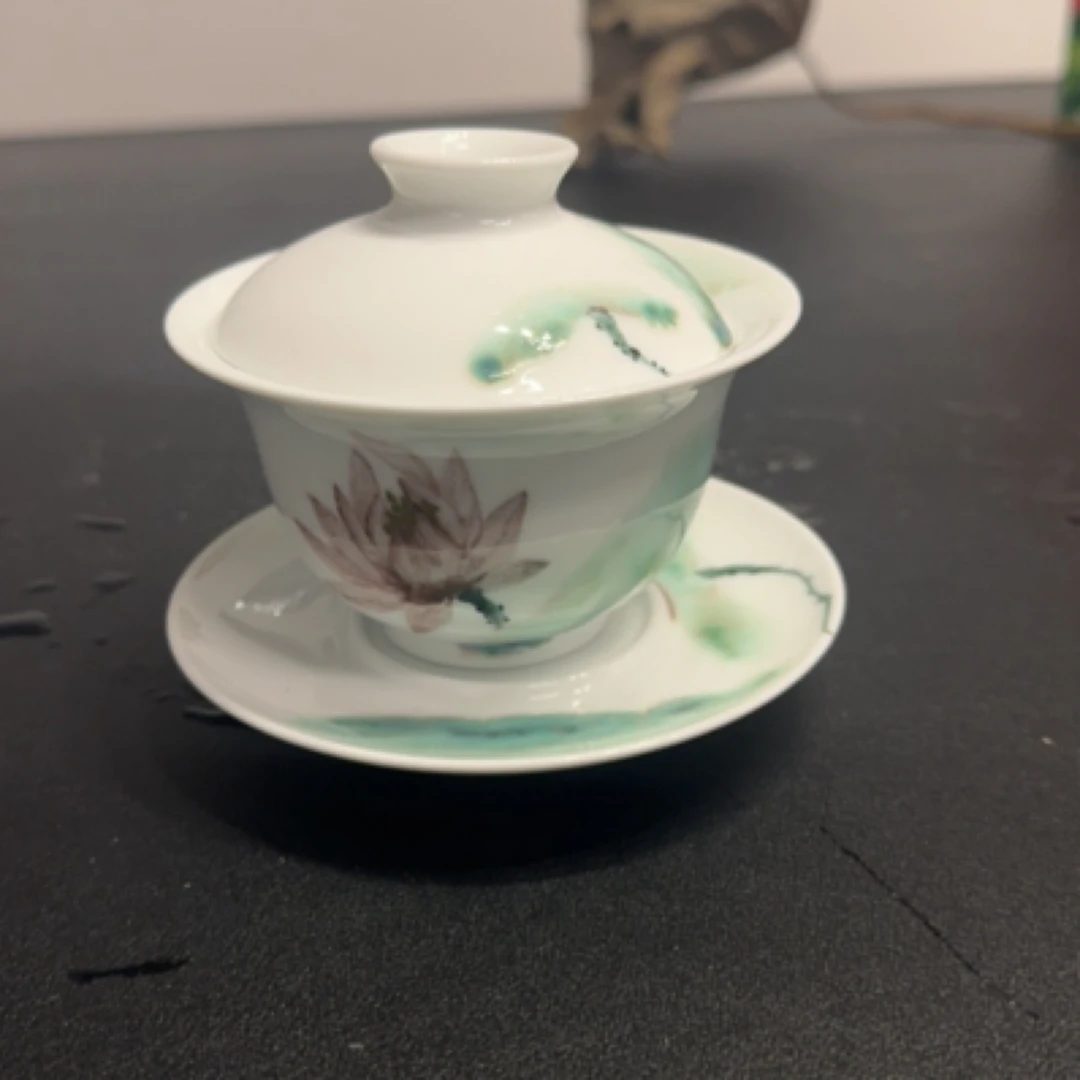 高温颜色釉手绘荷花盖碗