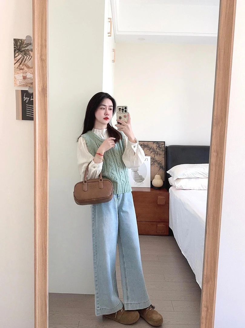 【简约相遇】休闲风简约气质时尚套装绿色马甲白色衬衫蓝色牛仔裤