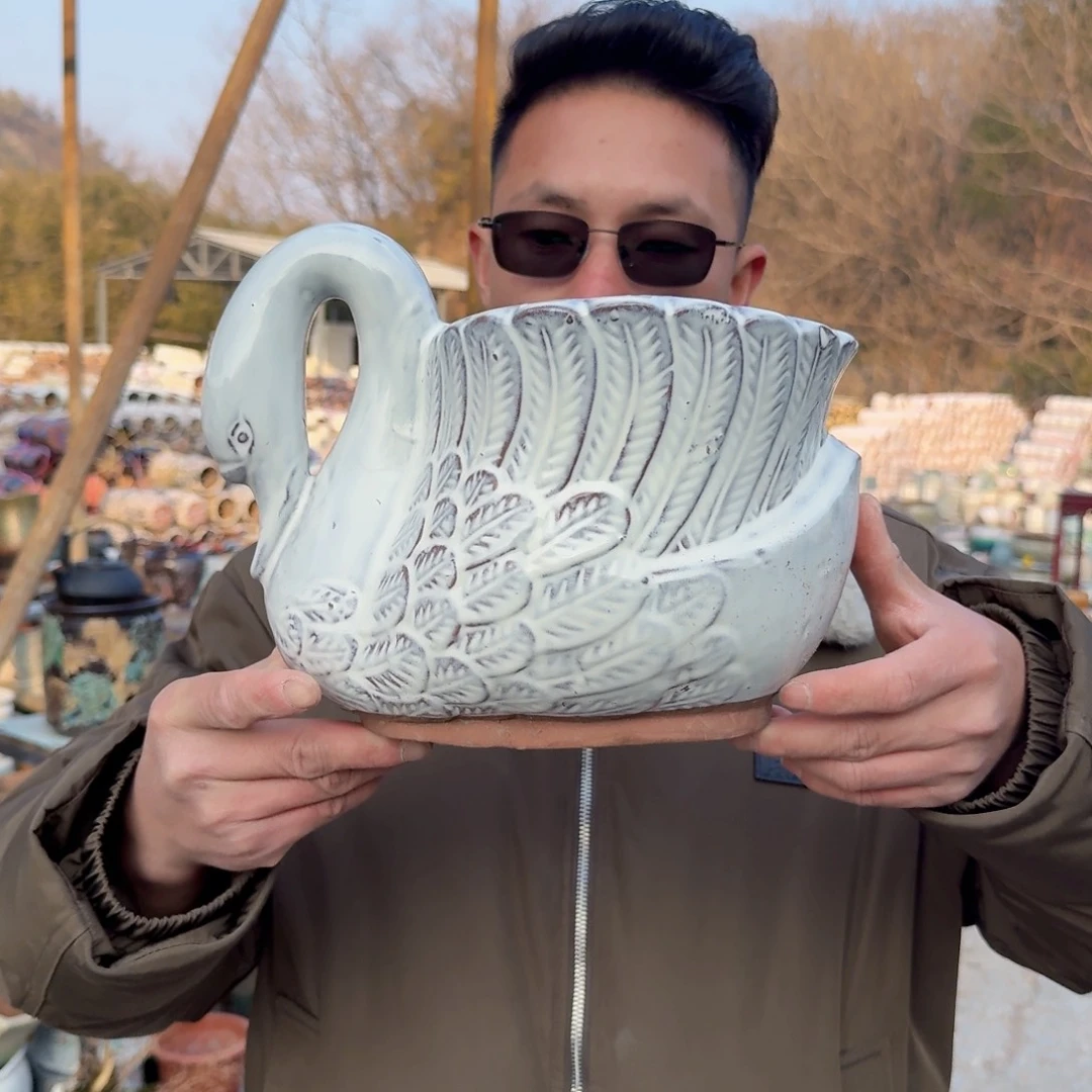 紫砂摆件鹅白色一个一个