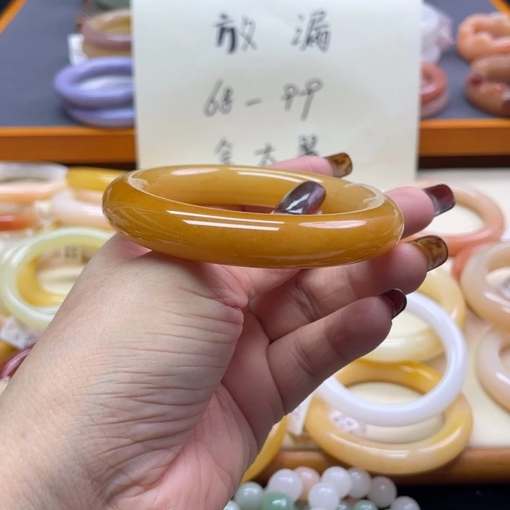 未镶嵌石英岩玉珠宝奇石嗯*