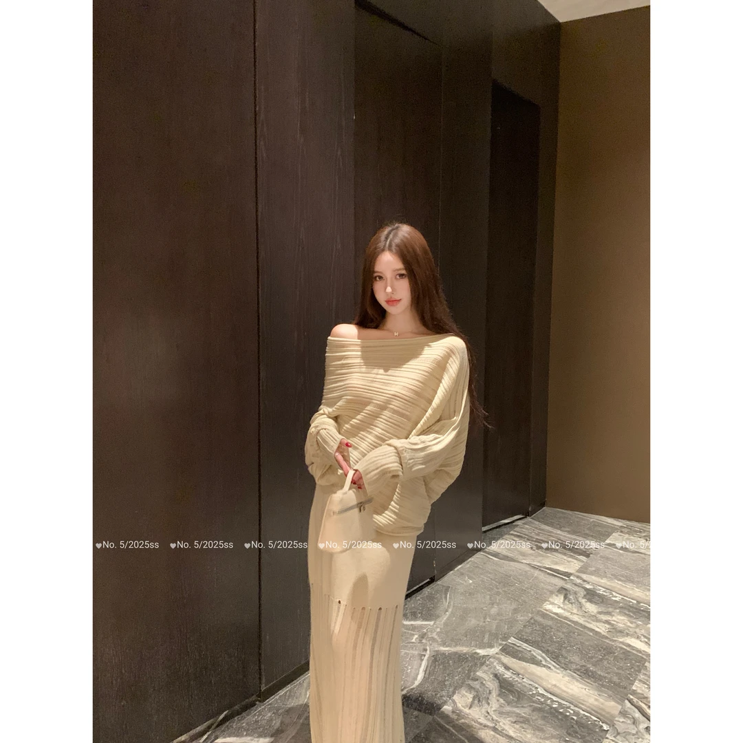 神明少女早秋慵懒穿搭长袖针织两件套2025新款坑条上衣半身裙0236
