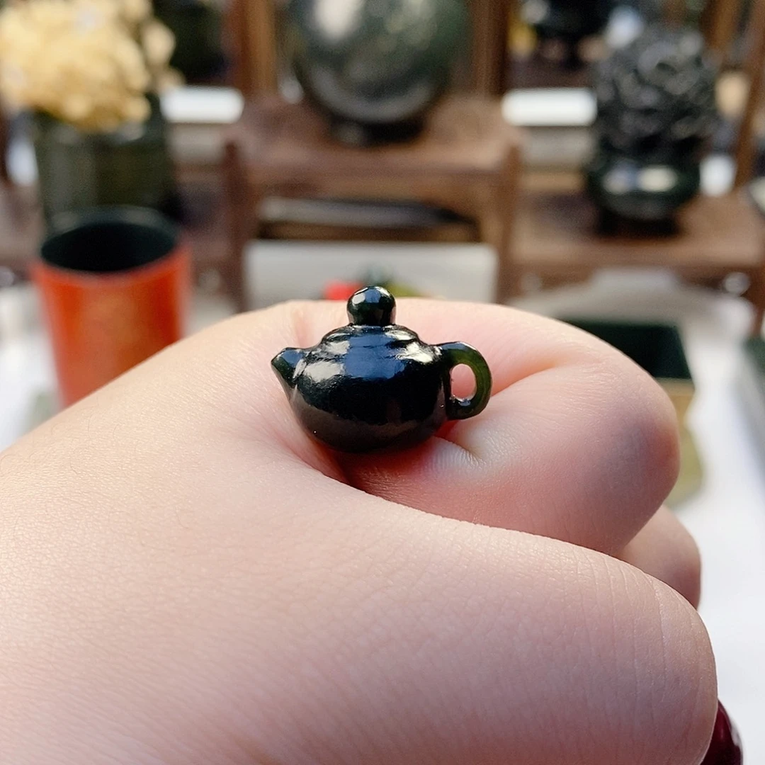 未镶嵌和田玉（青玉）挂件