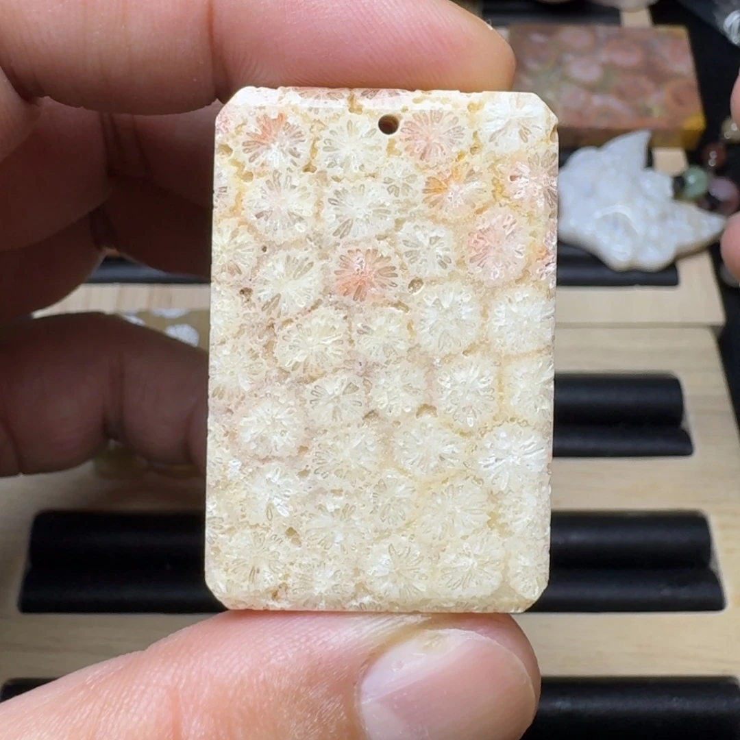 硅化玉未镶嵌纯天然色有机玉石保真色