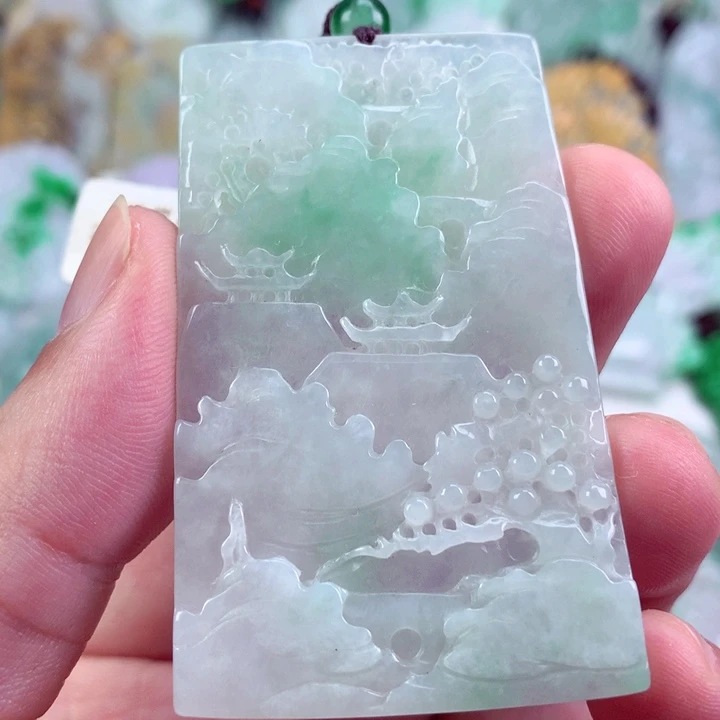 吊坠(不含链)未镶嵌翡翠