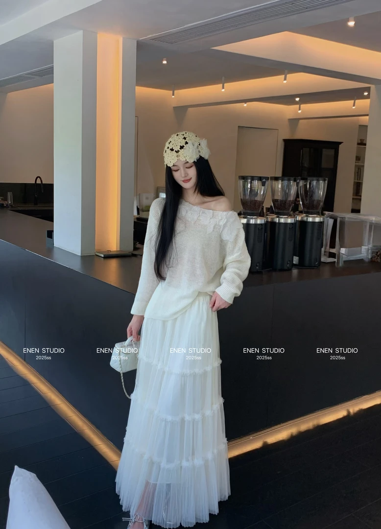 【智恩专属】秋季气质法式镂空毛衣半裙套装长袖温柔风 TB25807