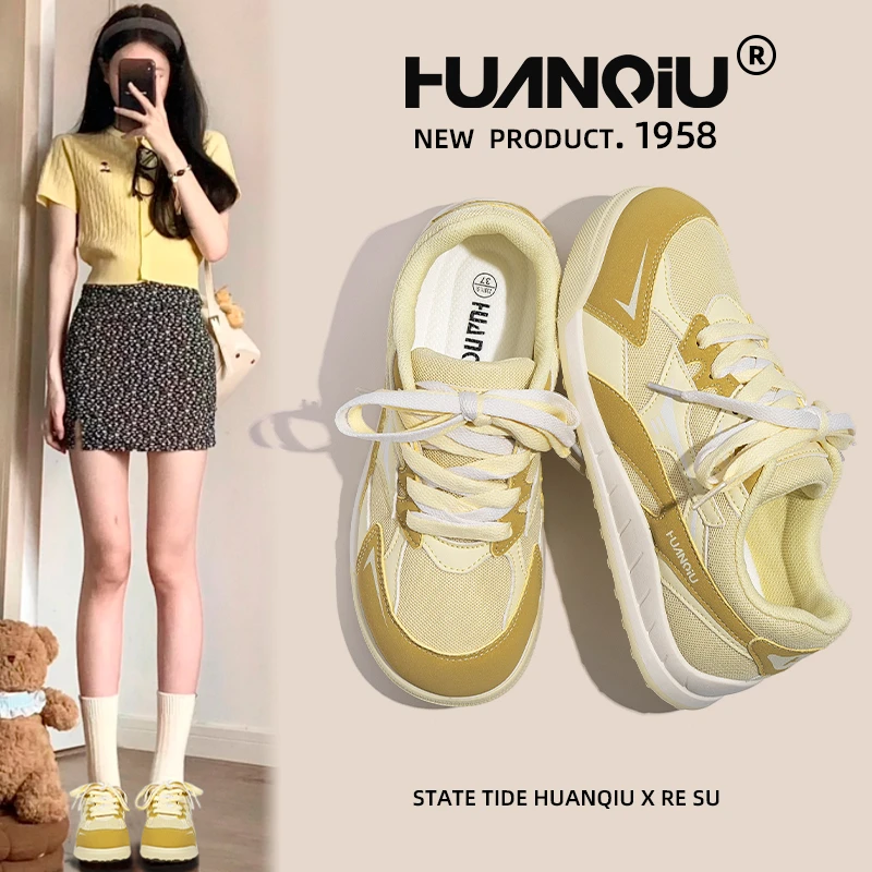 环球百搭女鞋2025秋季新款轻便舒适透气运动休闲鞋配裙少女德训鞋