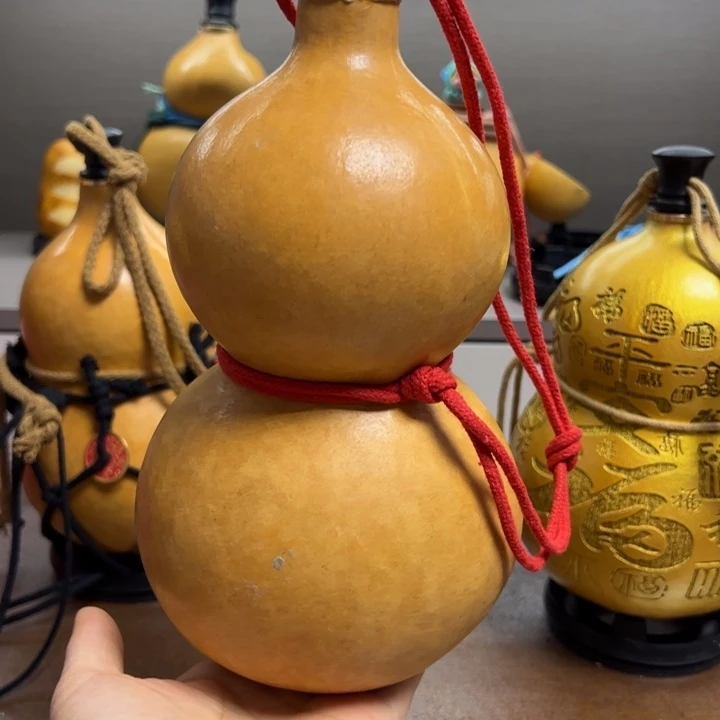 兔兔下雨天邮政邮政邮政邮政