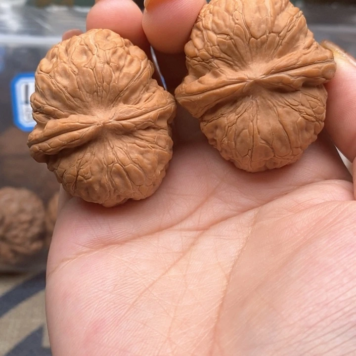 猴头核桃吊坠1832号全品元宝42