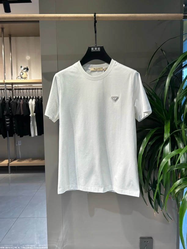 常规短袖宽松型T恤男装男款春夏夏季经典半袖简约行政上衣