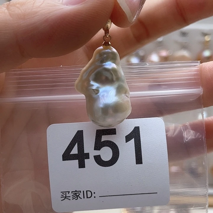 未镶嵌天然珍珠。  漏 漏 漏淡水珍珠