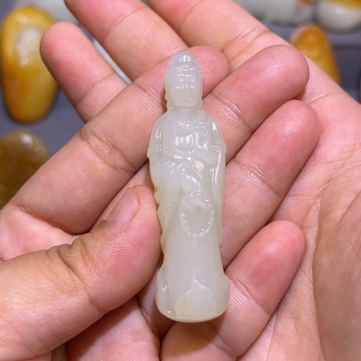 颈饰未镶嵌和田玉
