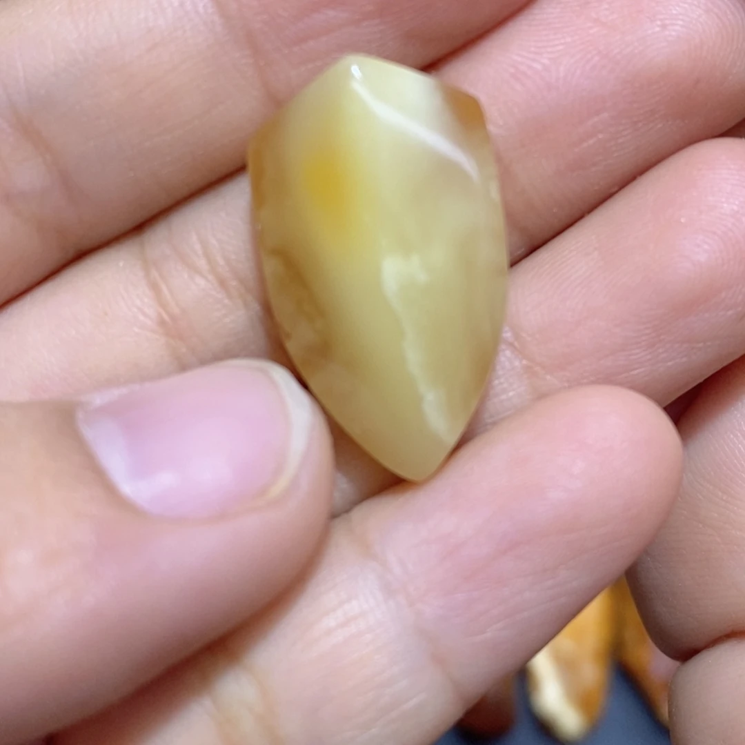 定制琥珀蜜蜡原石