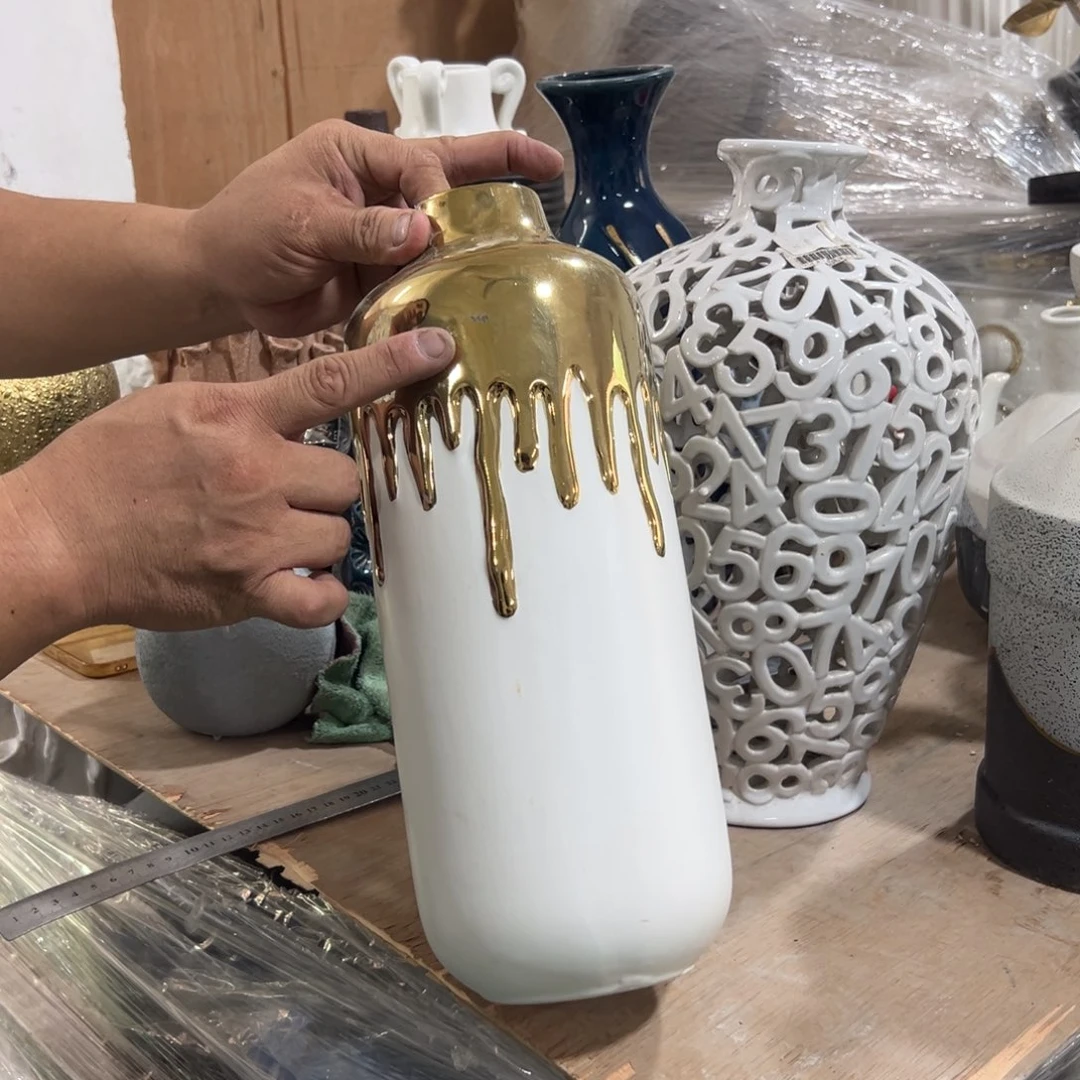 摆件33 号高温陶瓷装饰品（部分微瑕）