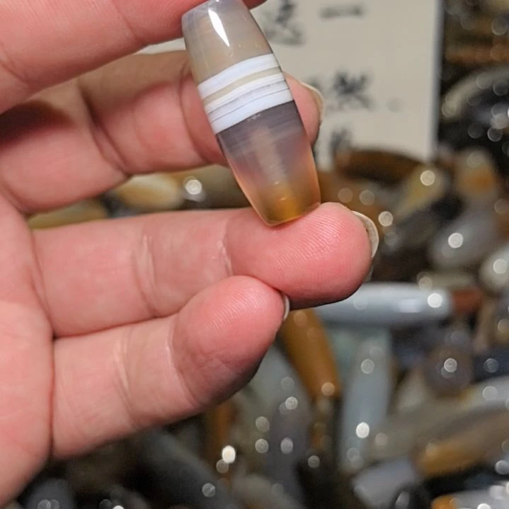 玛瑙/玉髓颈饰合金