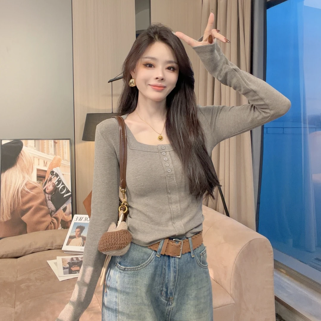 【晓溪服饰】纯欲排扣方领长袖t恤女修身高腰短款上衣内搭T恤6588