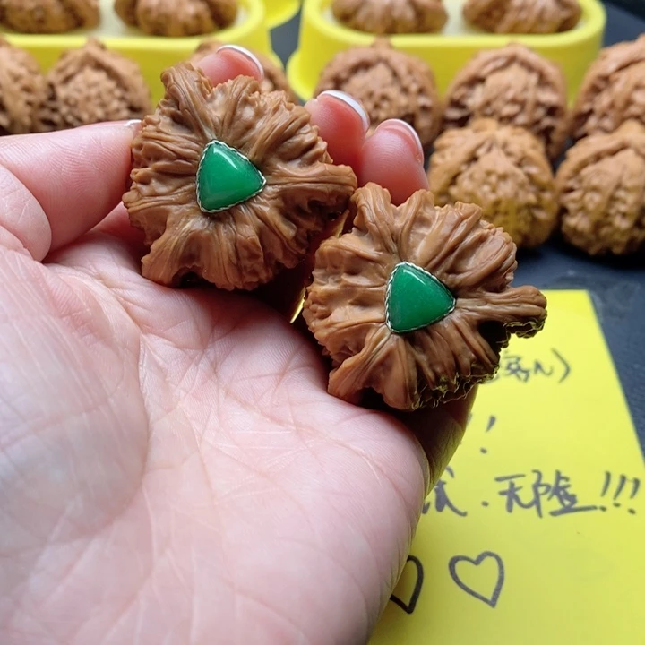 41尺拼接工艺品白奔镶嵌