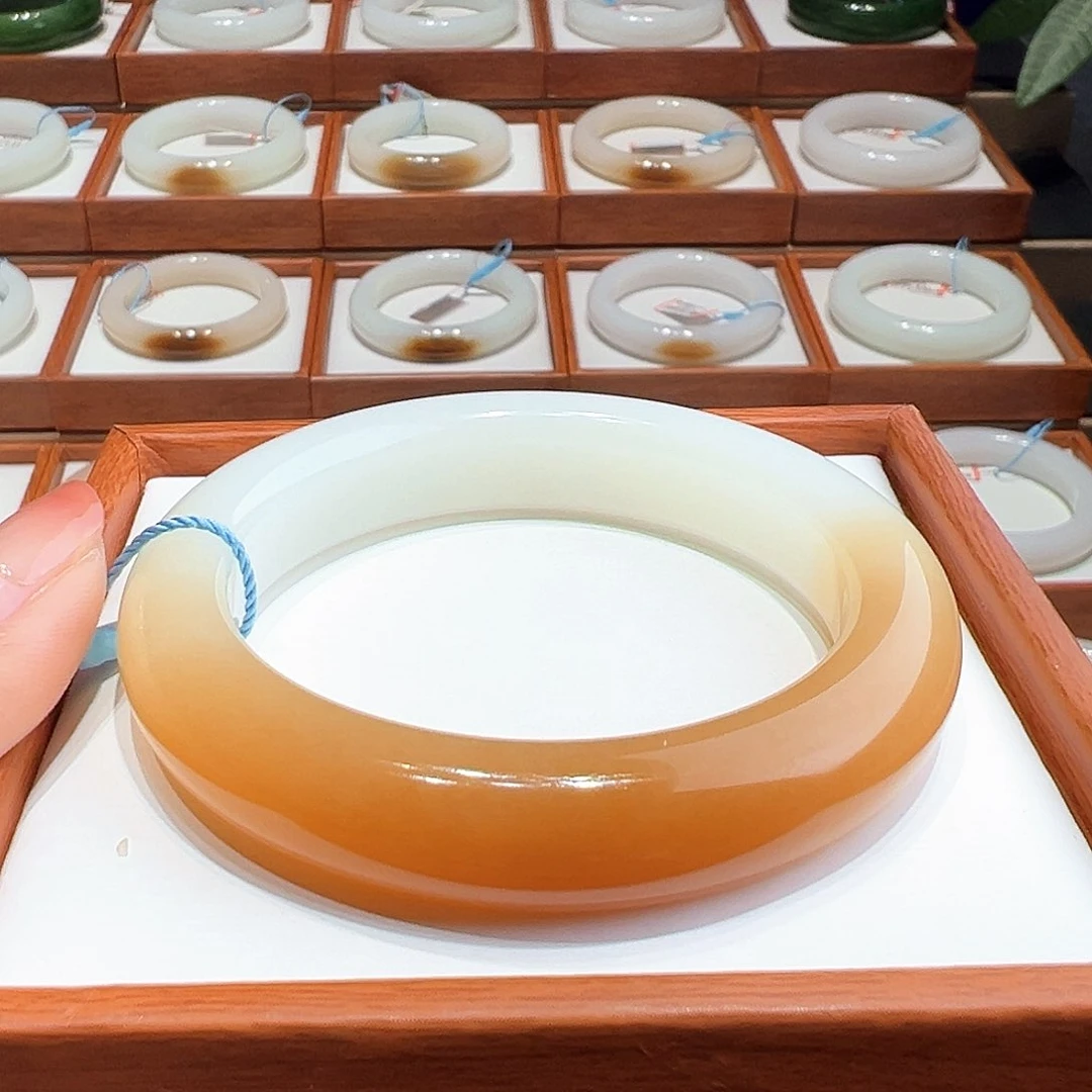 和田玉手镯5657未镶嵌