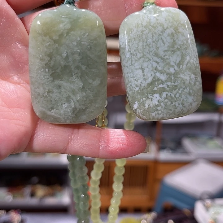 未镶嵌岫玉毛衣链