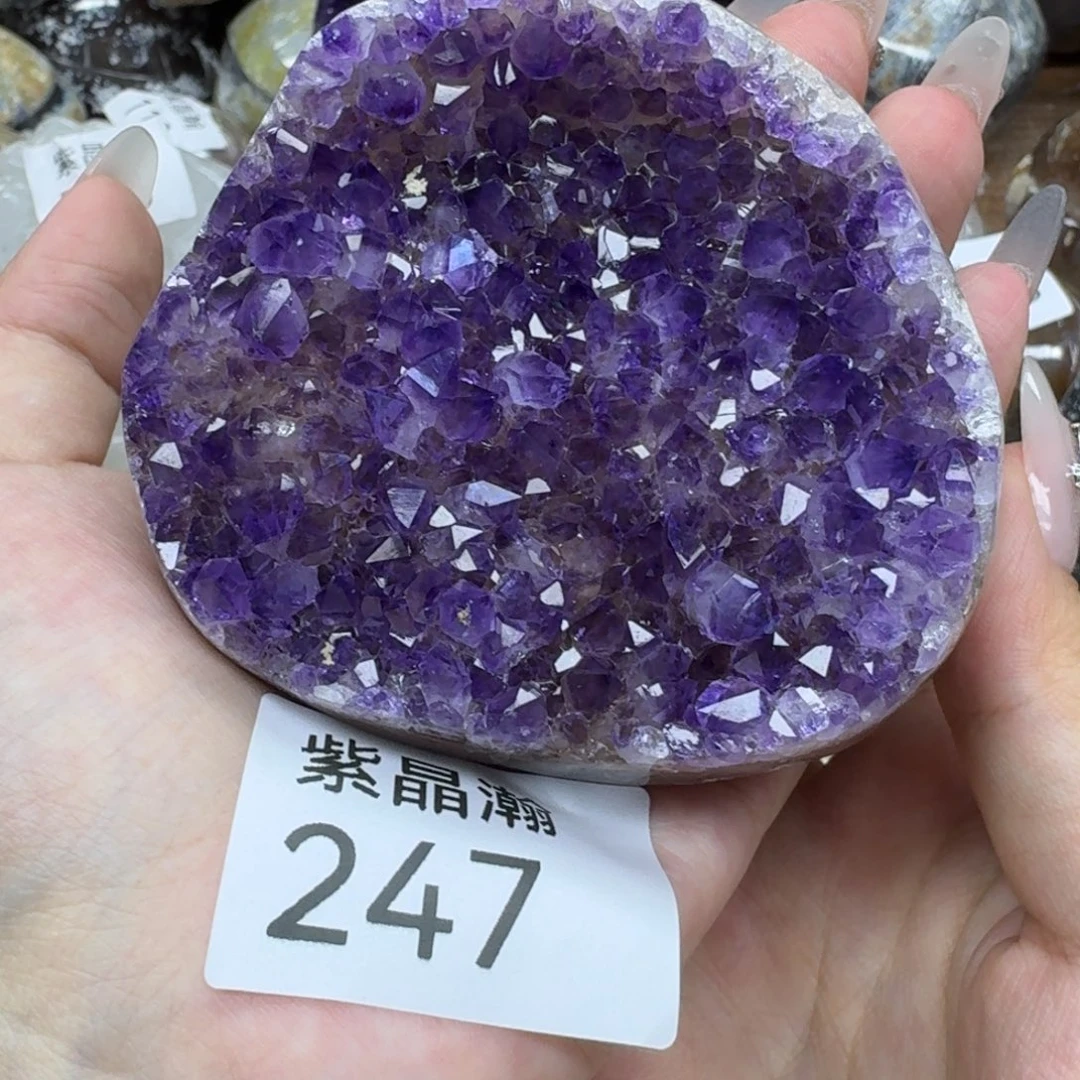 未镶嵌大型摆件（非配饰）水晶
