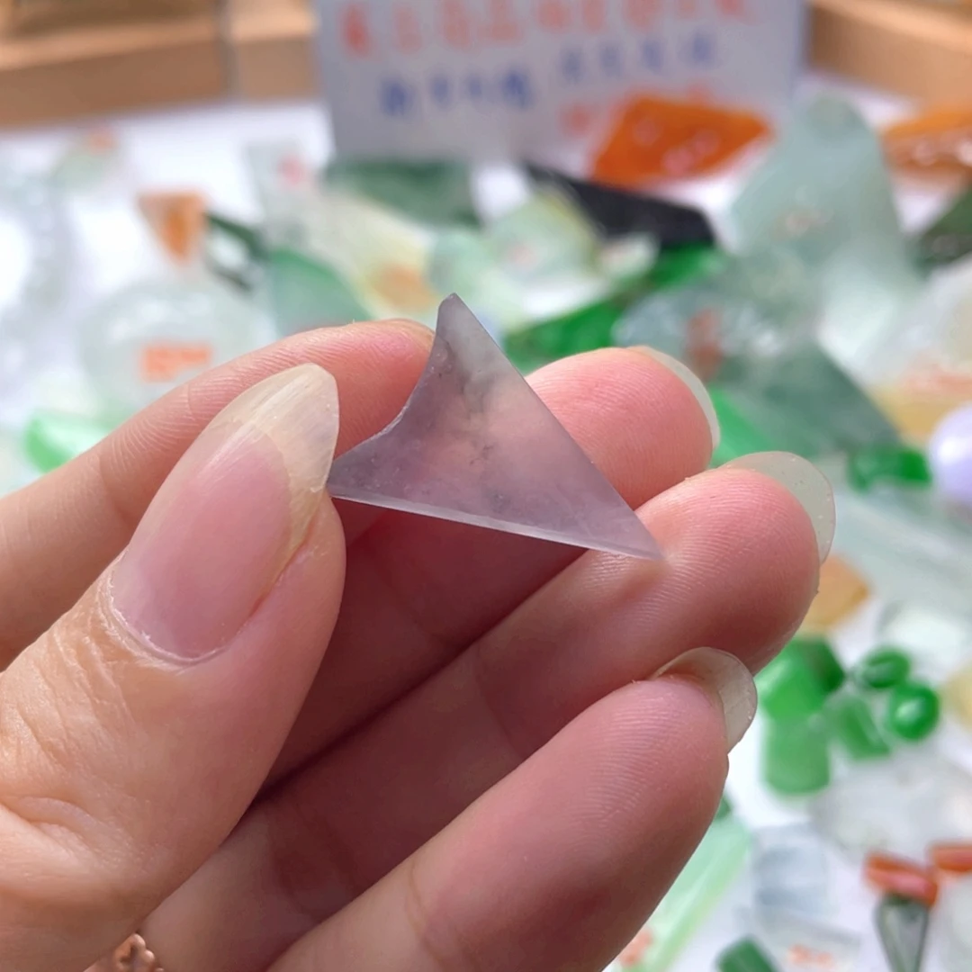 定制翡翠未镶嵌天然缅甸翡翠