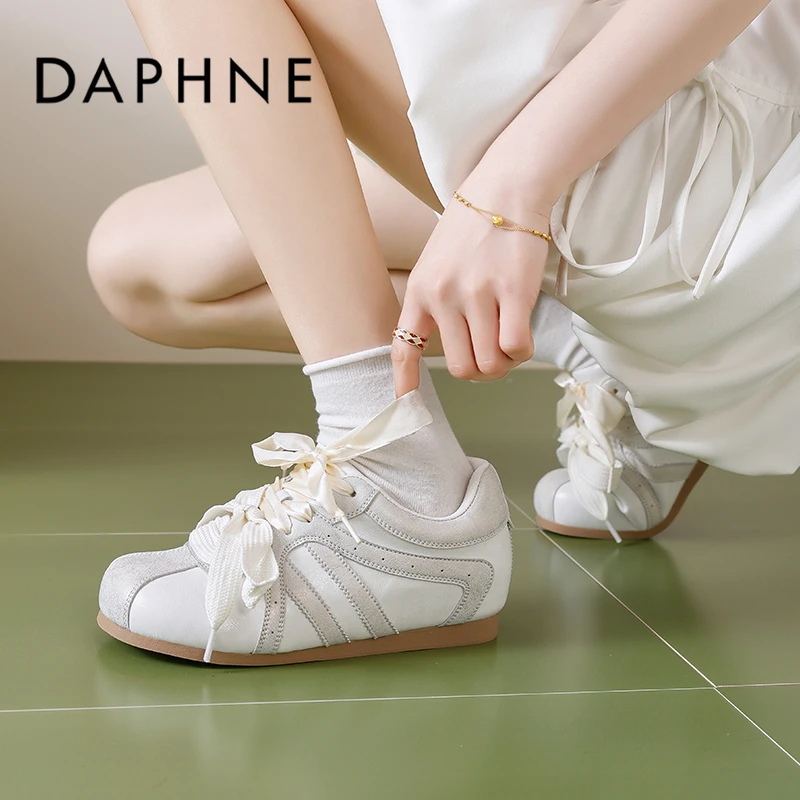 Daphne/达芙妮2026早春新款时尚百搭休闲德训鞋软底潮流爆款女鞋