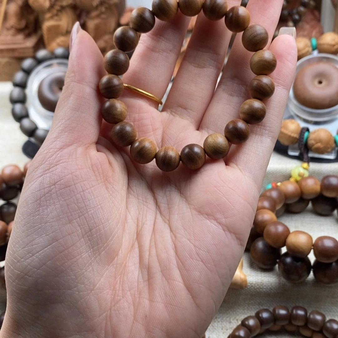 檀香木手串/手链迈索尔，老山檀香，黑肉1.0，奶香
