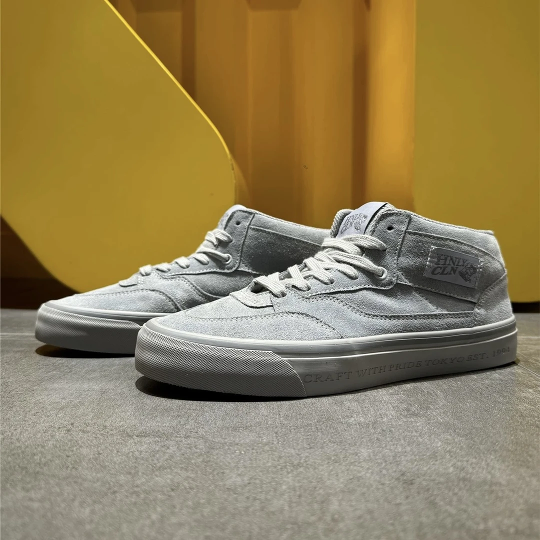 【高品质牛皮】全灰色美式复古反绒皮中帮板鞋百搭休闲鞋潮鞋百搭