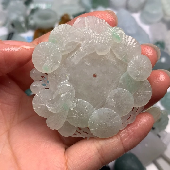 梅***姐定制翡翠未镶嵌翡翠