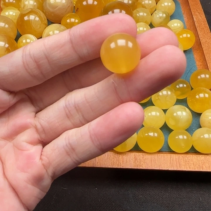 未镶嵌蜜蜡裸石天然436