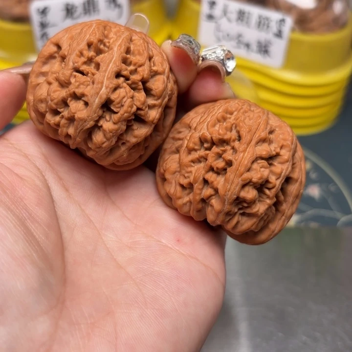 文玩核桃吊坠44-30922-02