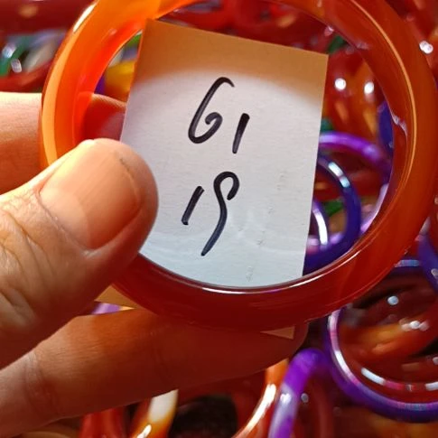 玛瑙/玉髓手镯未镶嵌