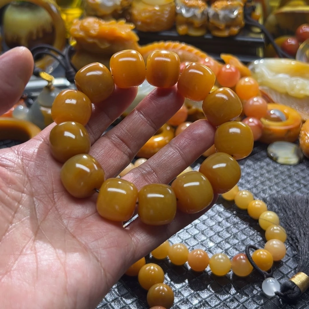 石英质玉未镶嵌颈饰