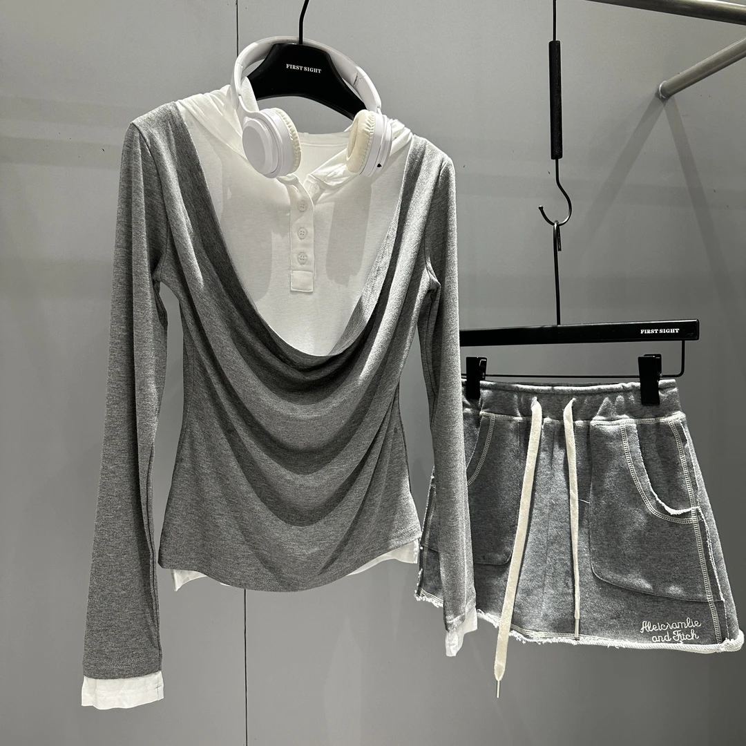 米SU【拼接假两件连帽长袖T恤】2025夏季简约显瘦修身上衣花苞