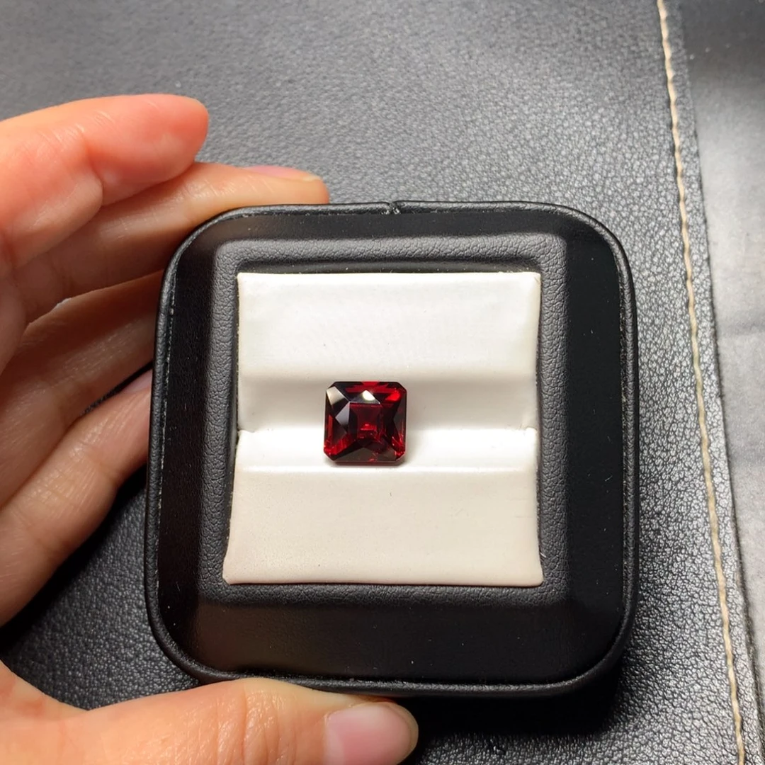 石榴石珠宝半成品未镶嵌石榴石5.925克拉