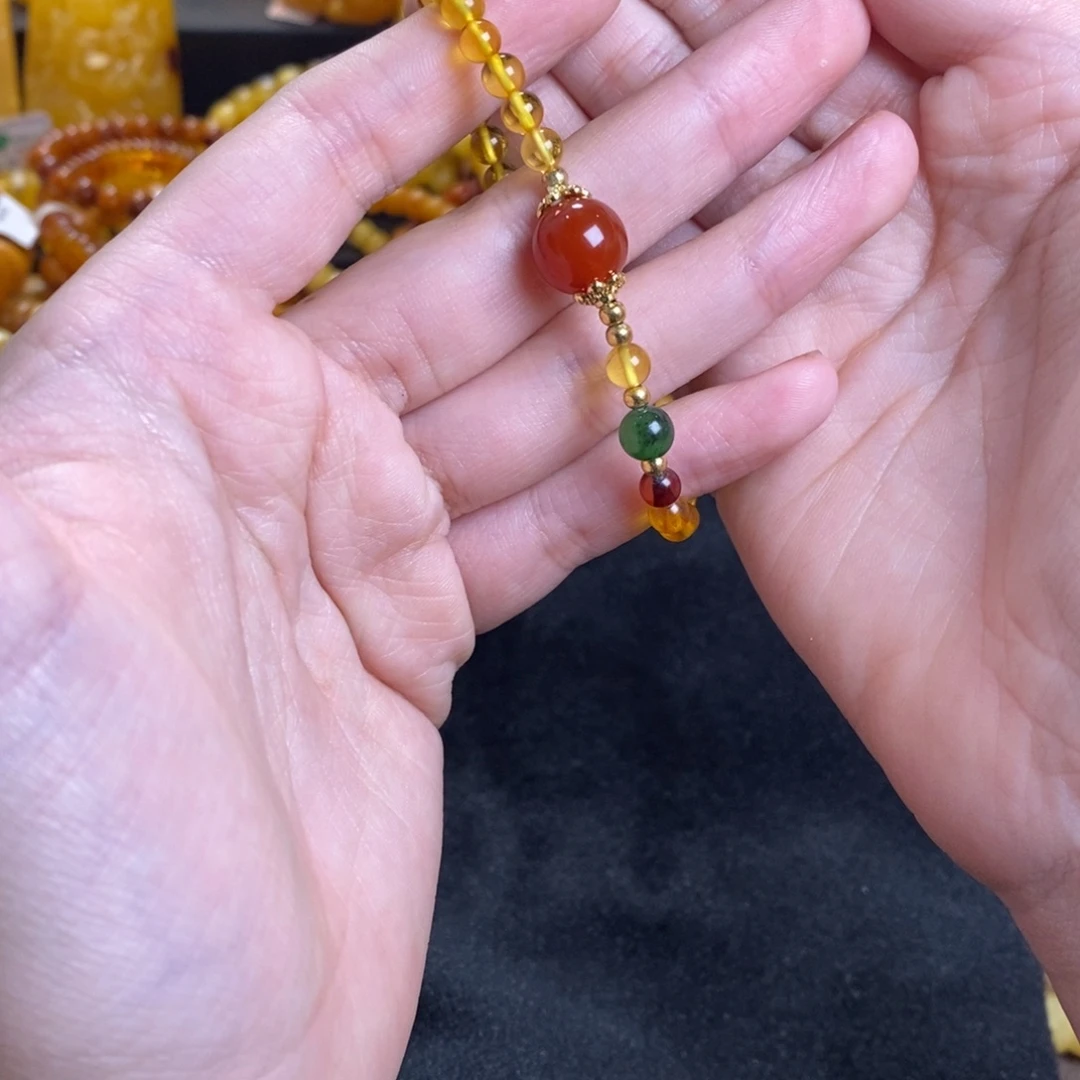 琥珀未镶嵌珠宝奇石