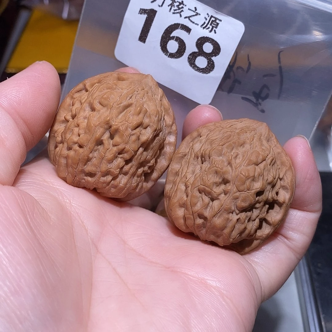 吊坠文玩核桃37边39肚金钱豹……
