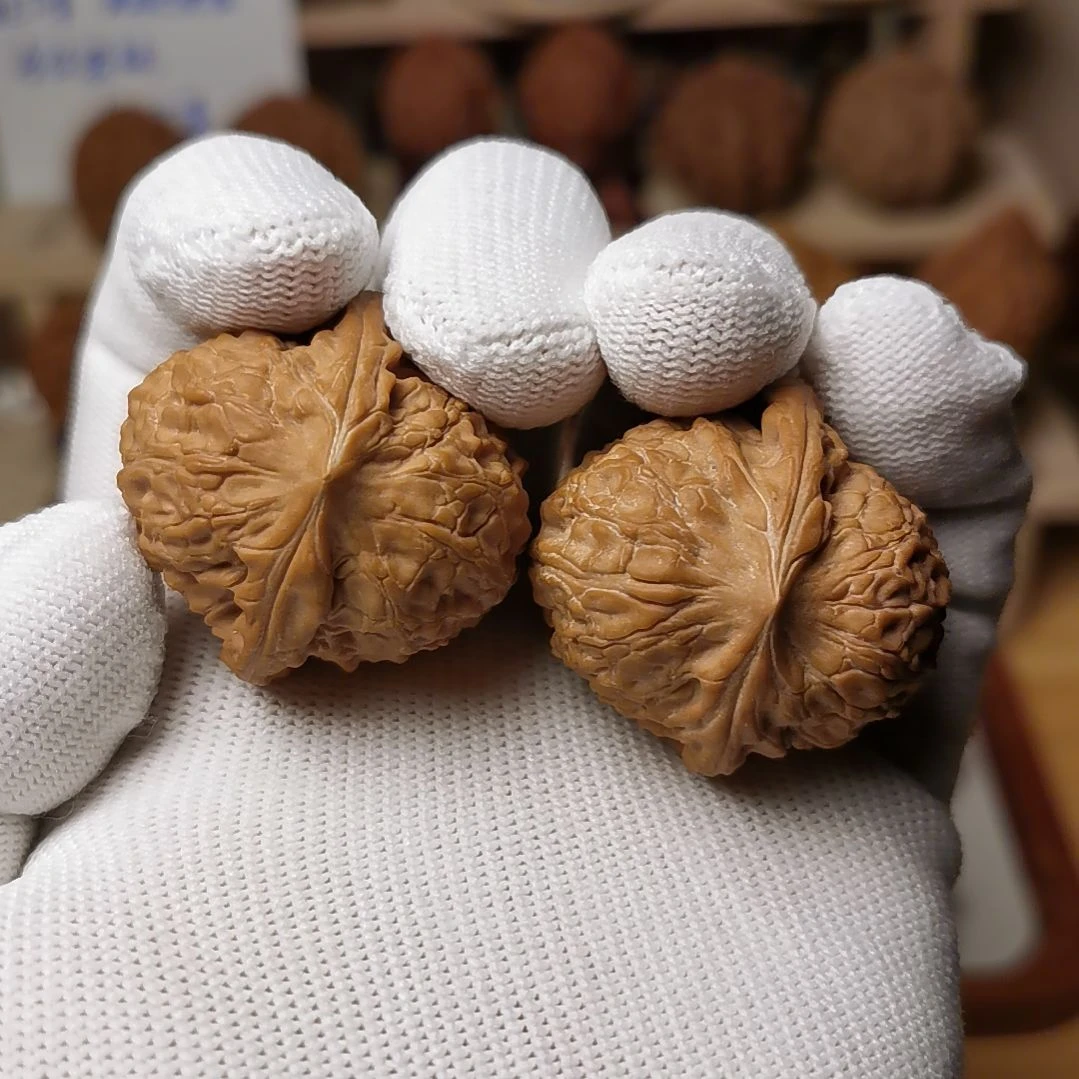 核桃文玩核桃高端小众大团圆红皮全品36.5尺