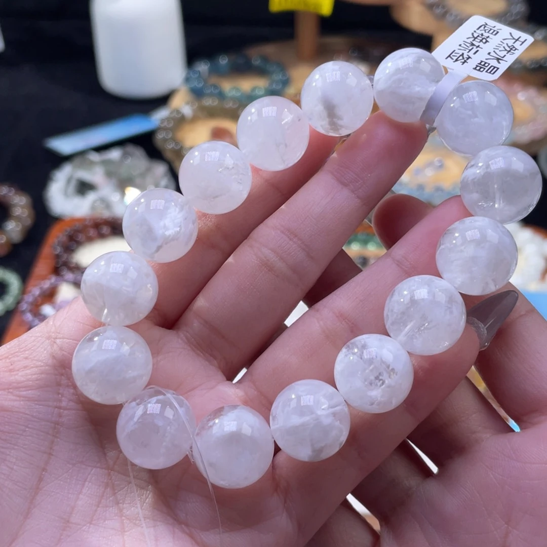 水晶手串未镶嵌我****给雪花幽灵