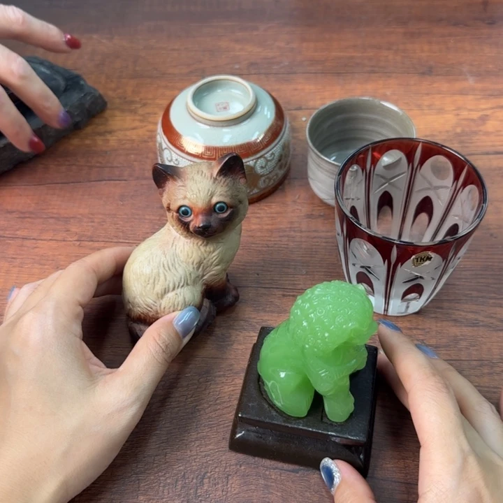 一个陶瓷物件哈哈哈哈