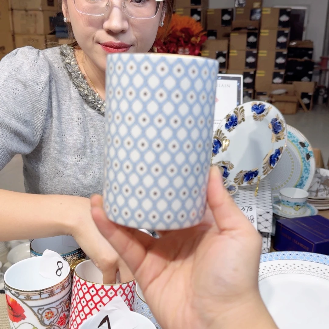 @***•骨瓷马克杯370ml一个外贸骨瓷