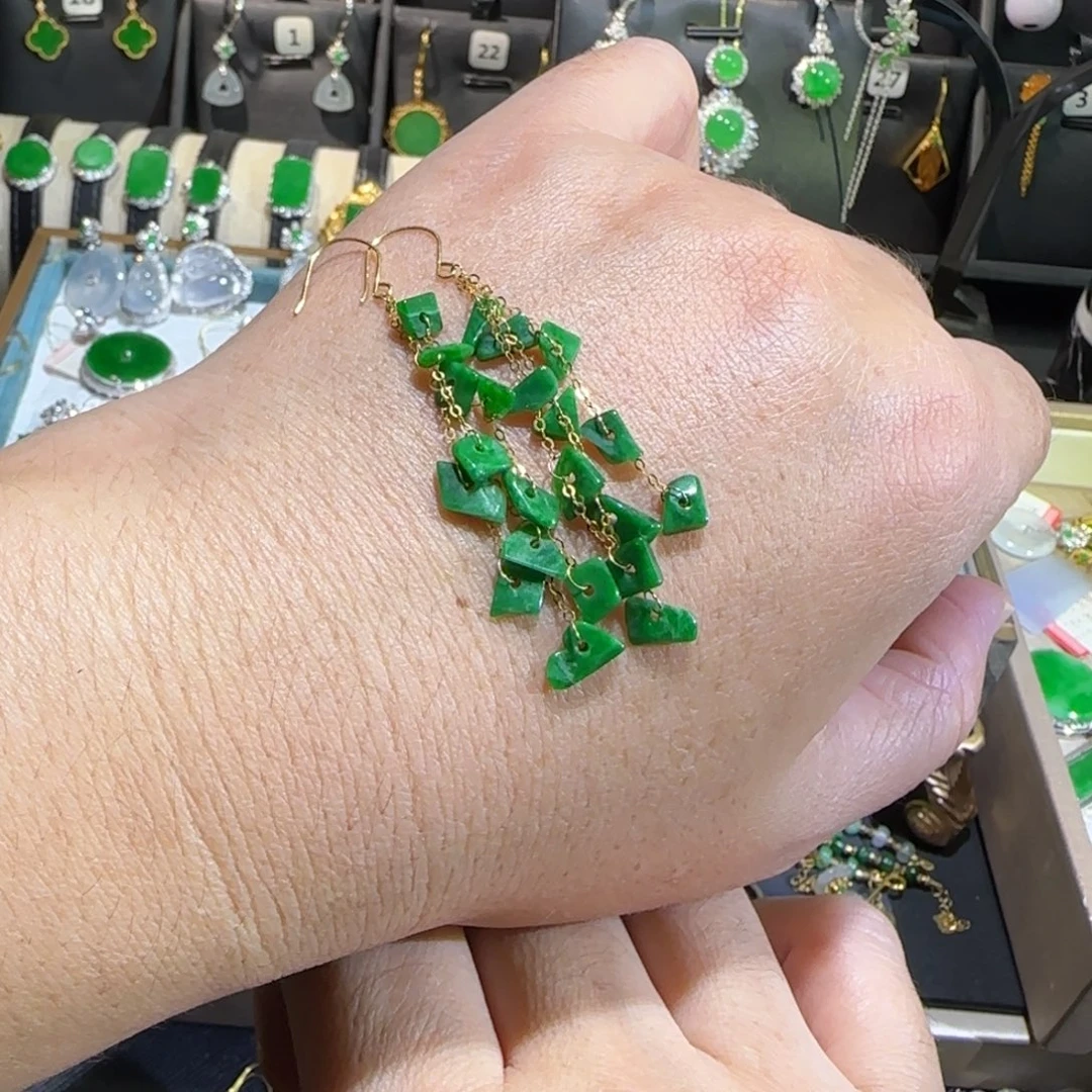 翡翠18K金镶嵌颈饰耳钩