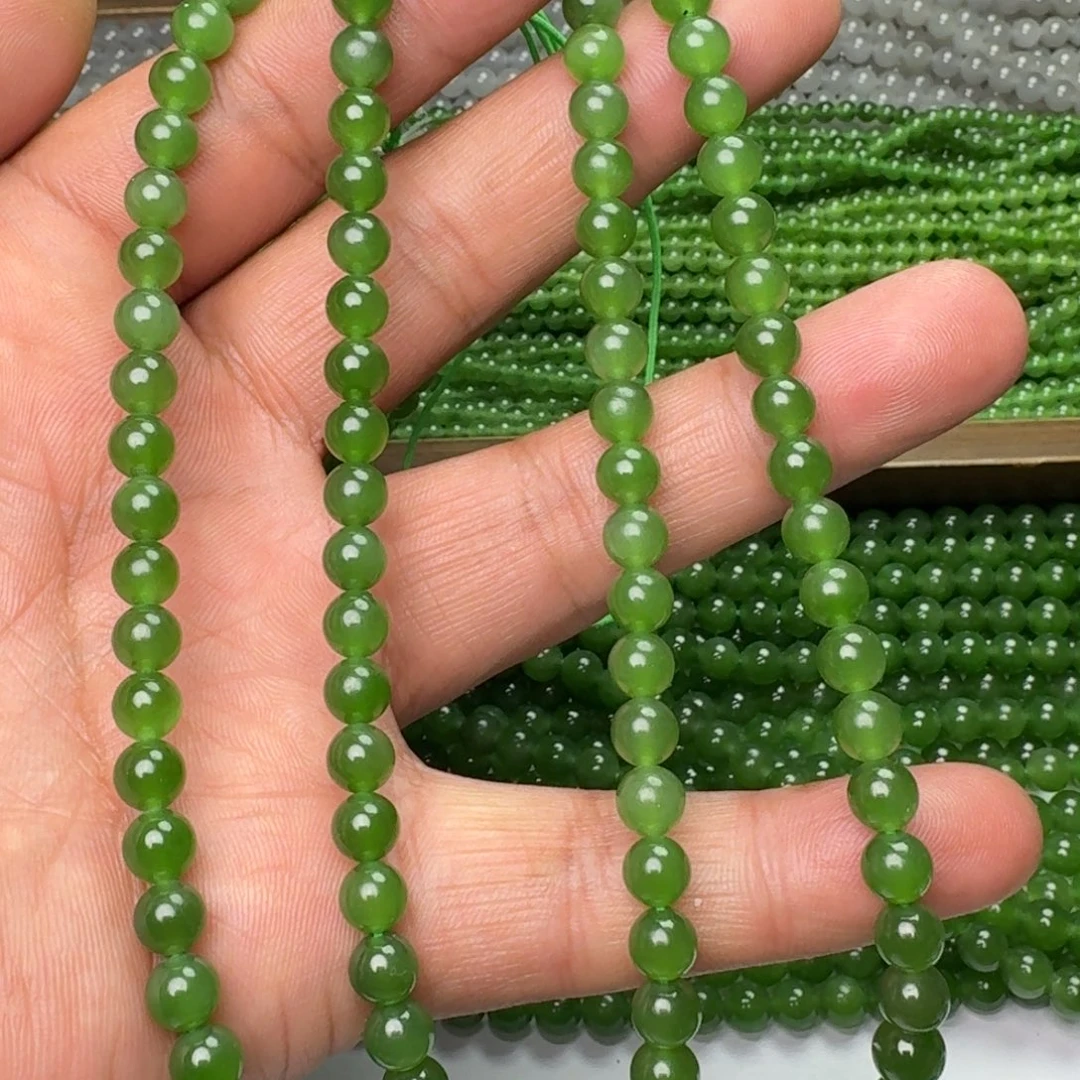 和田玉未镶嵌颈饰碧玉冰阳绿卡6