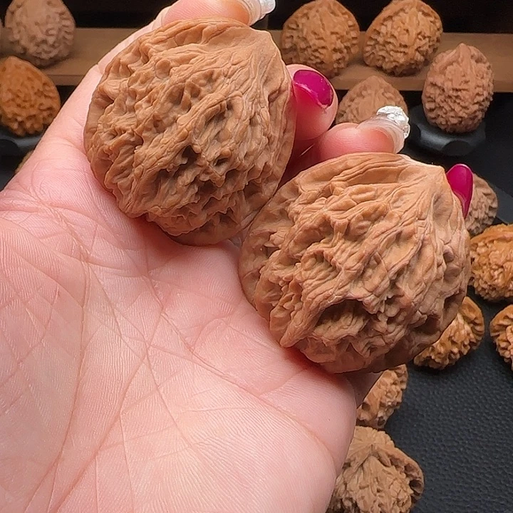 把件文玩核桃原装麦虎