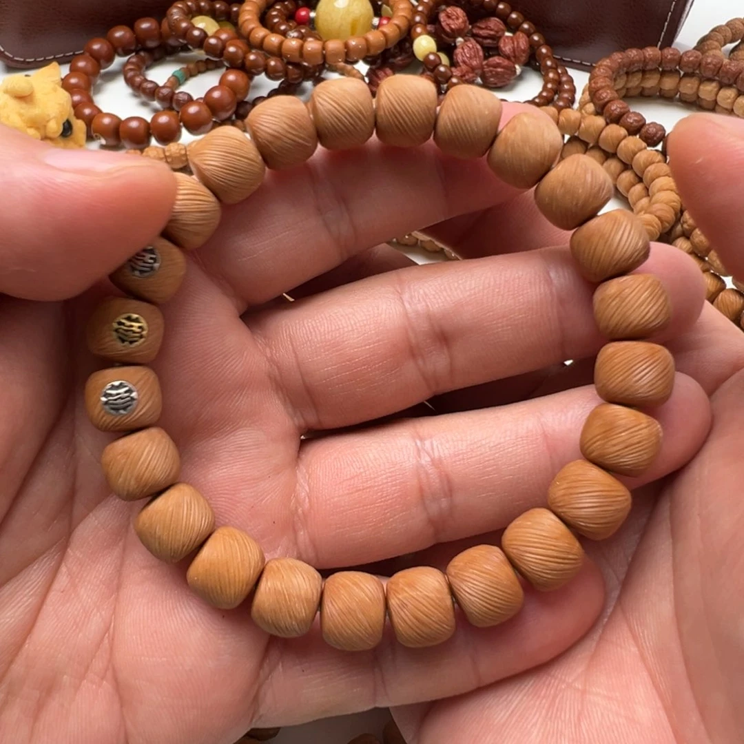 D***.猴头核桃手串风痕三标返油