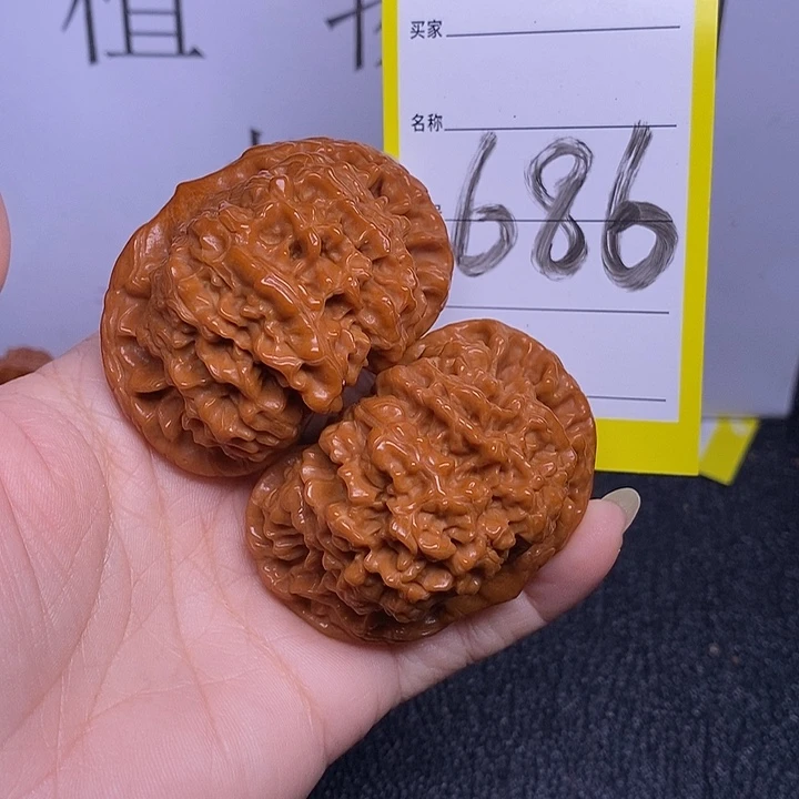 文玩核桃把件686/53官帽