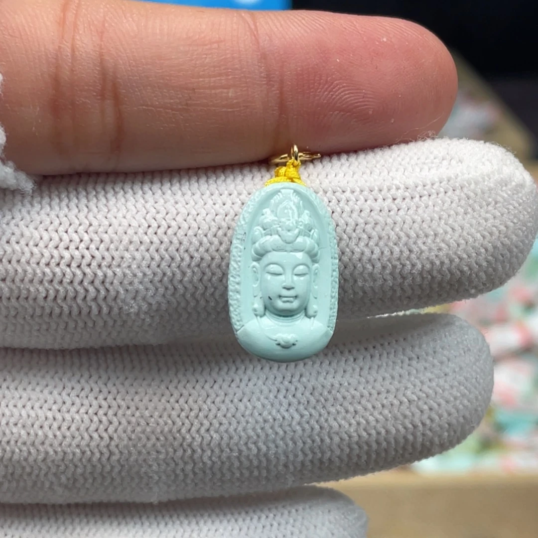 绿松石未镶嵌挂件