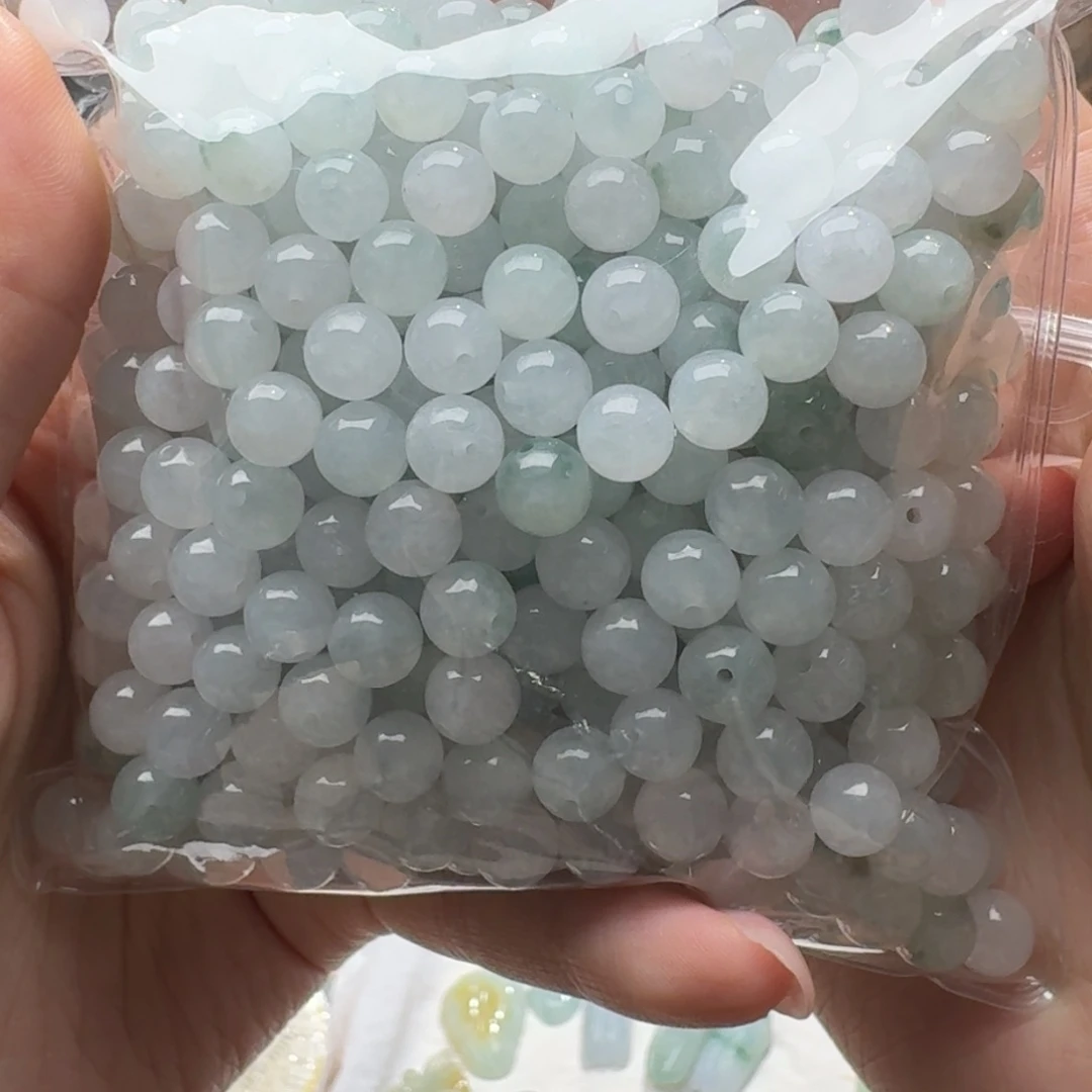 未镶嵌挂件翡翠福利11个，不包邮，拍一单邮费发货