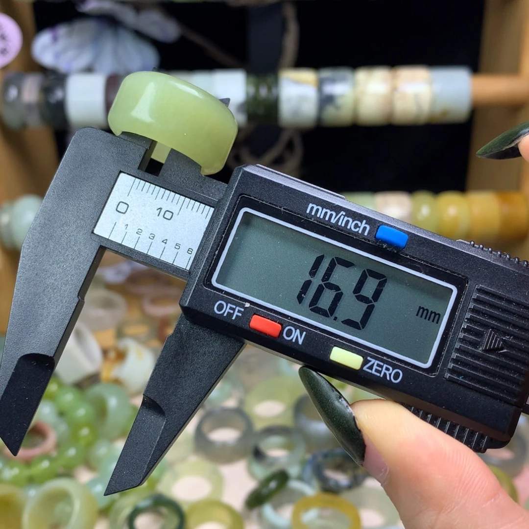 蛇纹石玉未镶嵌戒指微瑕不退换