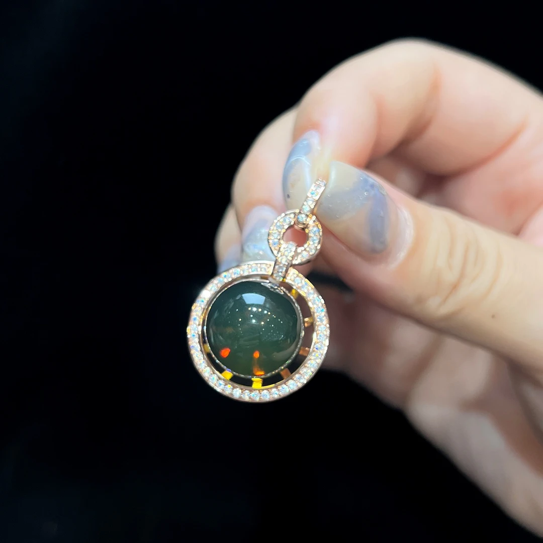 【红旭玉麟】天然蓝珀吊坠 时尚设计款 多样性发一件